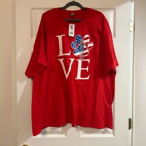 BNWT Size 3XL American Flag Paw Print Short Sleeve T-shirt Love